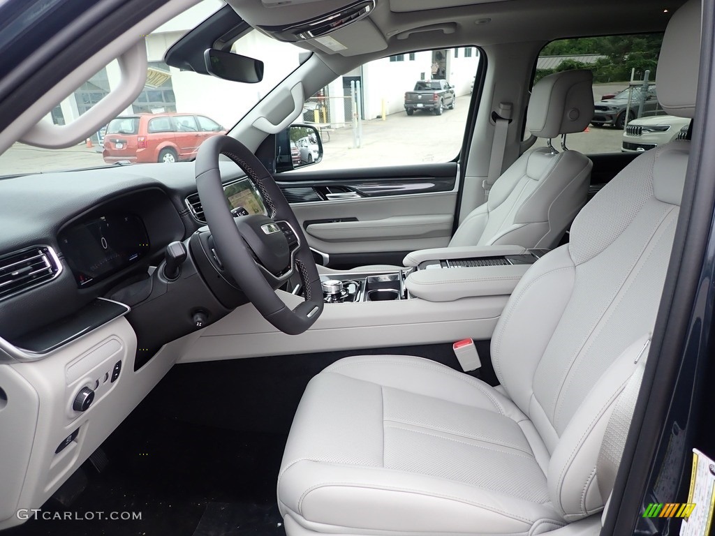Sea Salt/Black Interior 2022 Jeep Wagoneer Series I 4x4 Photo #144613946