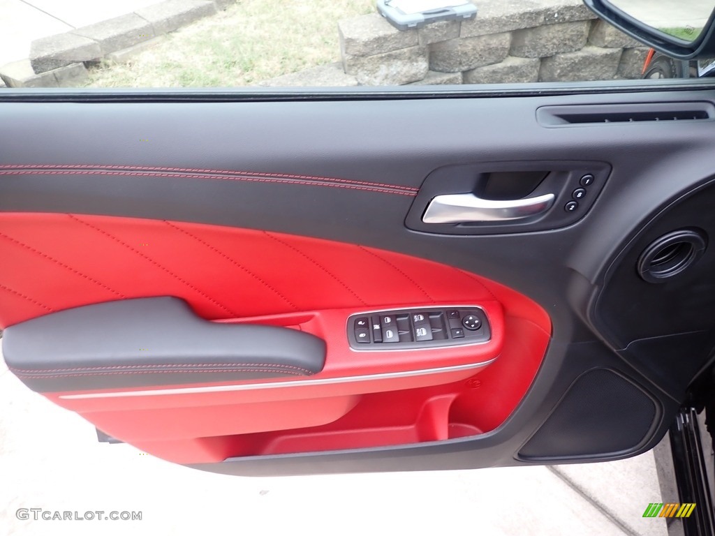2022 Dodge Charger Scat Pack Plus Door Panel Photos
