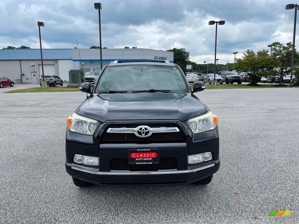 2013 4Runner SR5 4x4 - Black / Beige photo #2