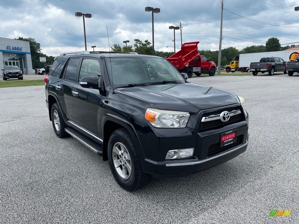 2013 4Runner SR5 4x4 - Black / Beige photo #3