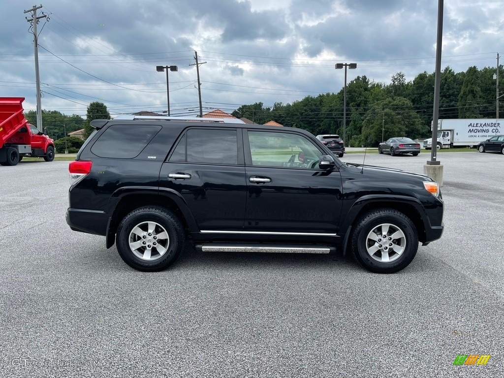 2013 4Runner SR5 4x4 - Black / Beige photo #4