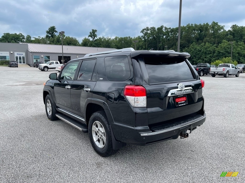 2013 4Runner SR5 4x4 - Black / Beige photo #7