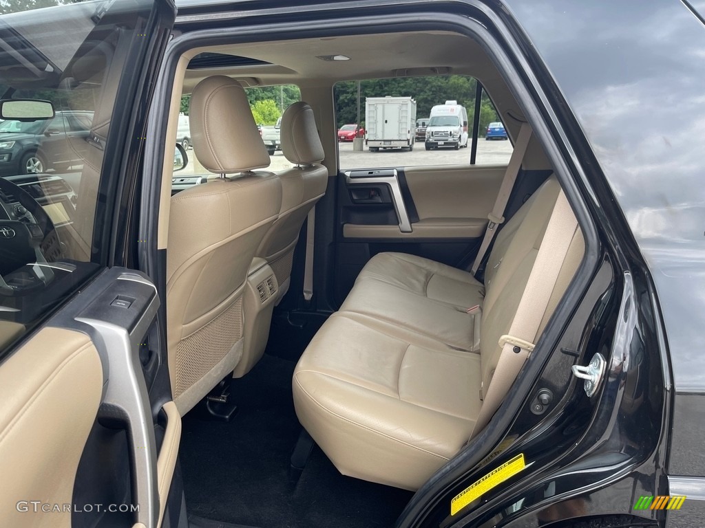 2013 4Runner SR5 4x4 - Black / Beige photo #13