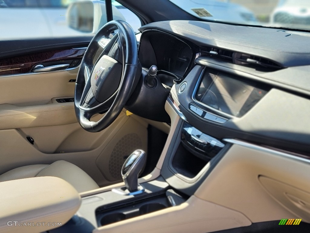 2019 XT5 Luxury - Radiant Silver Metallic / Sahara Beige photo #3