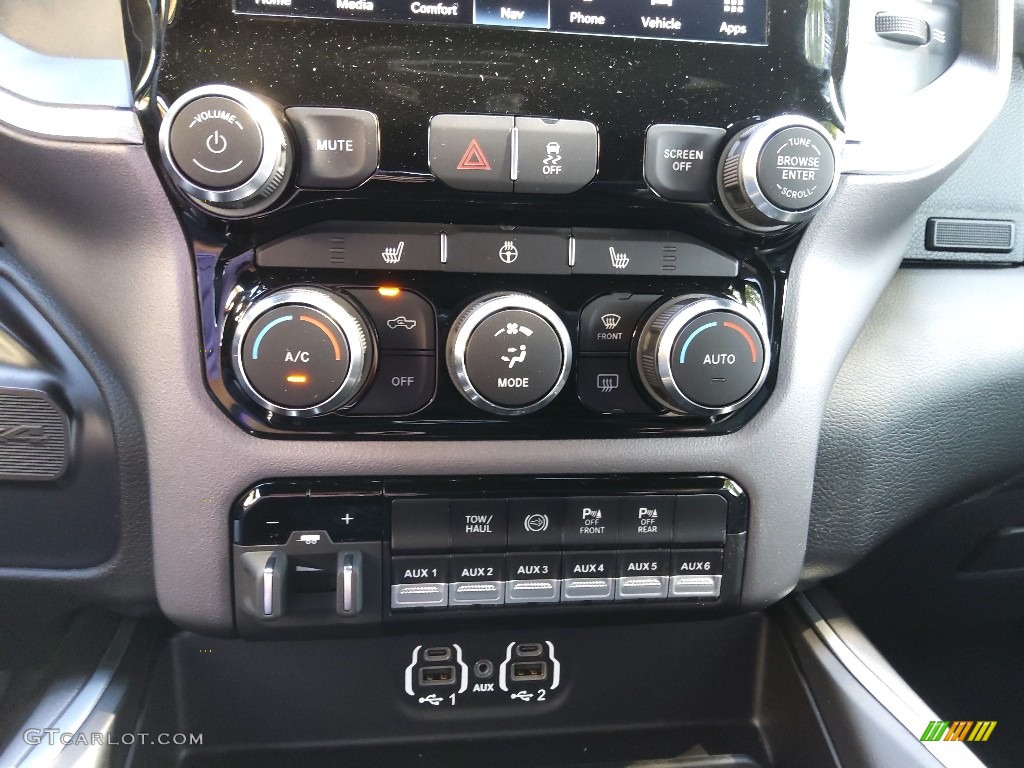 2022 Ram 2500 Big Horn Mega Cab 4x4 Controls Photo #144617855