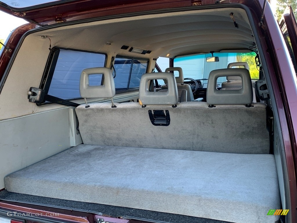 1988 Volkswagen Vanagon GL Wolfsburg Edition Trunk Photos