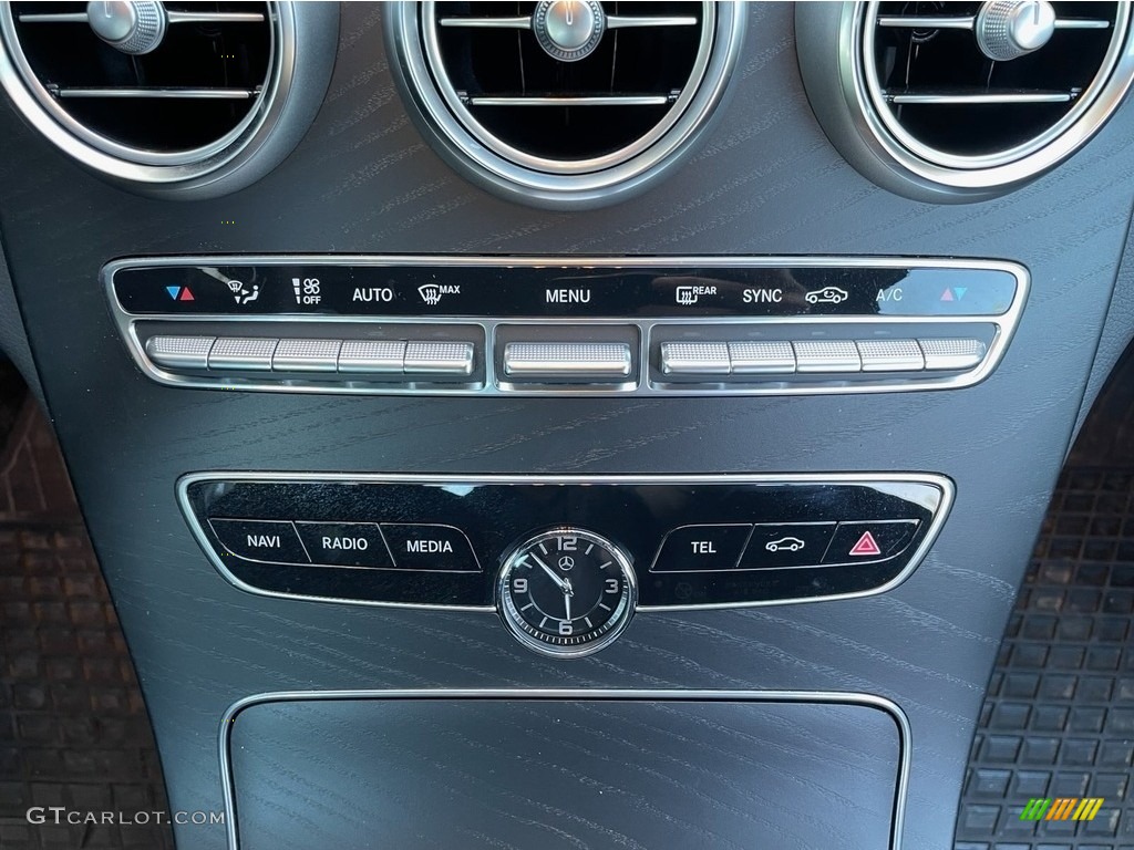 2021 Mercedes-Benz C 300 Sedan Night Edition Controls Photo #144618641