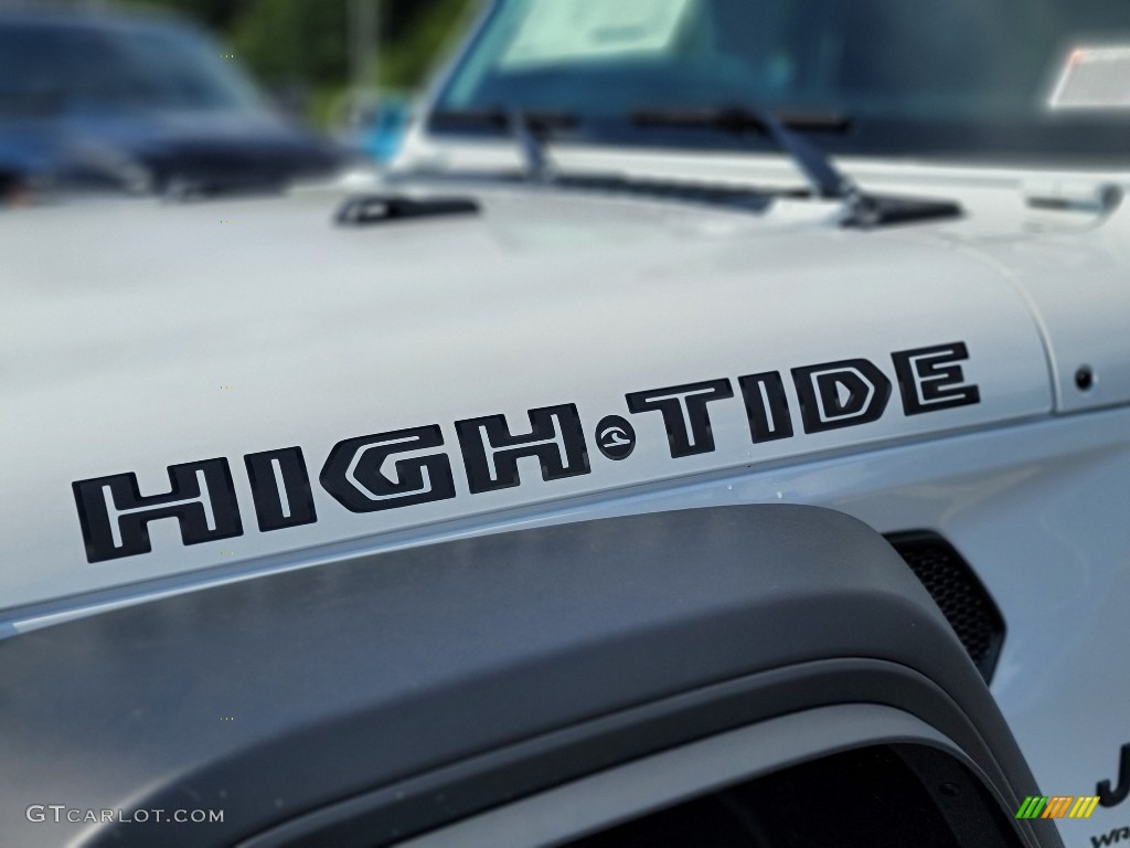 2022 Jeep Wrangler Unlimited High Tide 4x4 Marks and Logos Photos