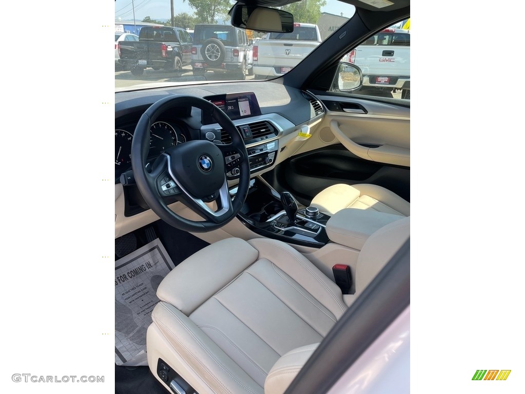 2021 BMW X3 sDrive30i Front Seat Photos