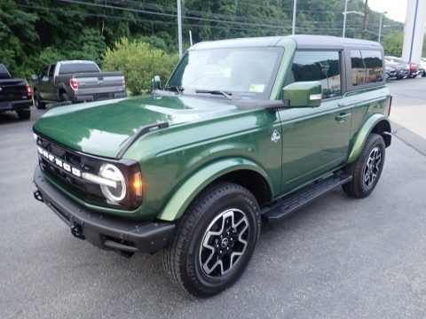 2022 Ford Bronco Outer Banks 4x4 2-Door Data, Info and Specs