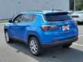 Laser Blue Pearl - Compass Latitude 4x4 Photo No. 4