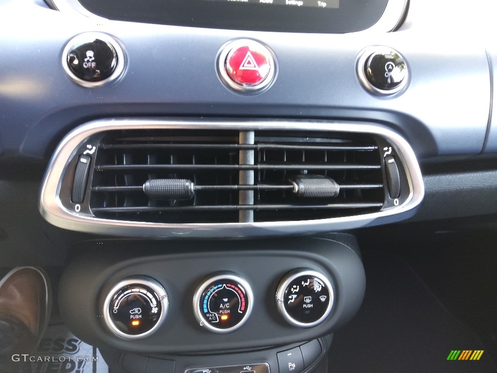 2022 Fiat 500X Pop AWD Controls Photo #144622831