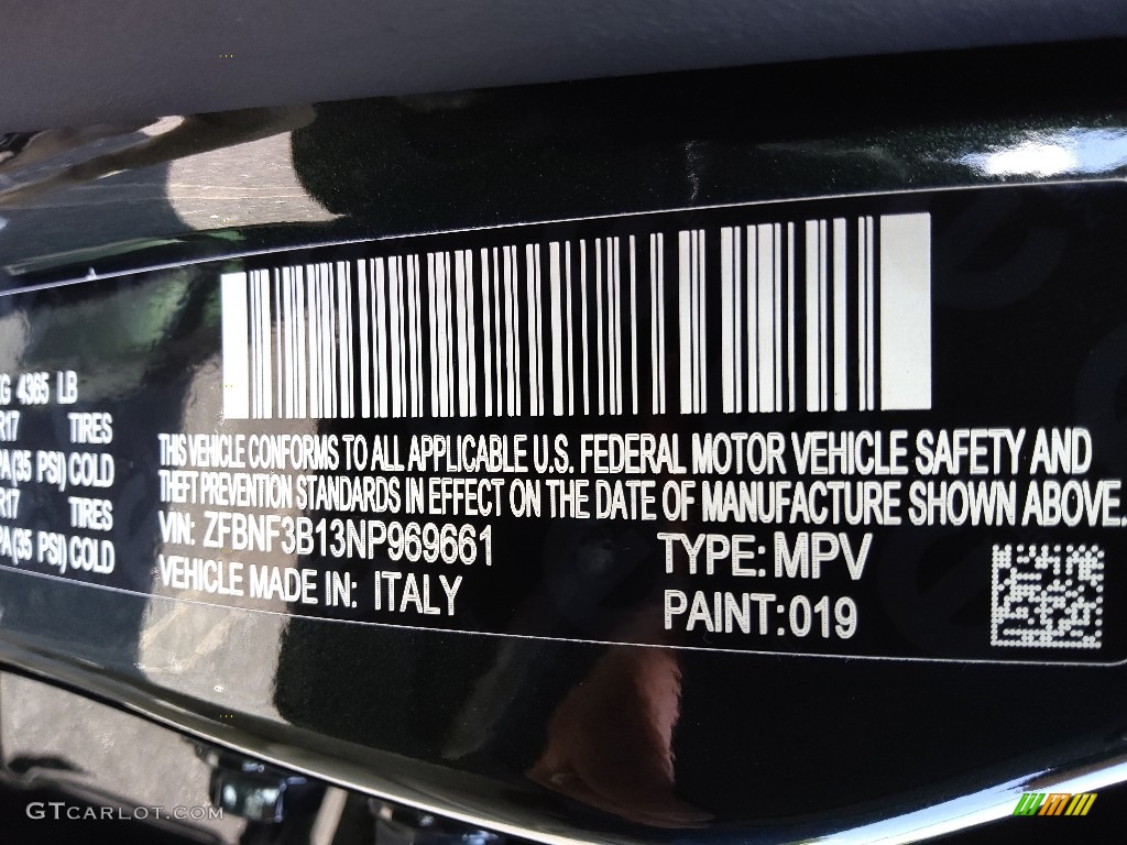 2022 Fiat 500X Trekking AWD Color Code Photos