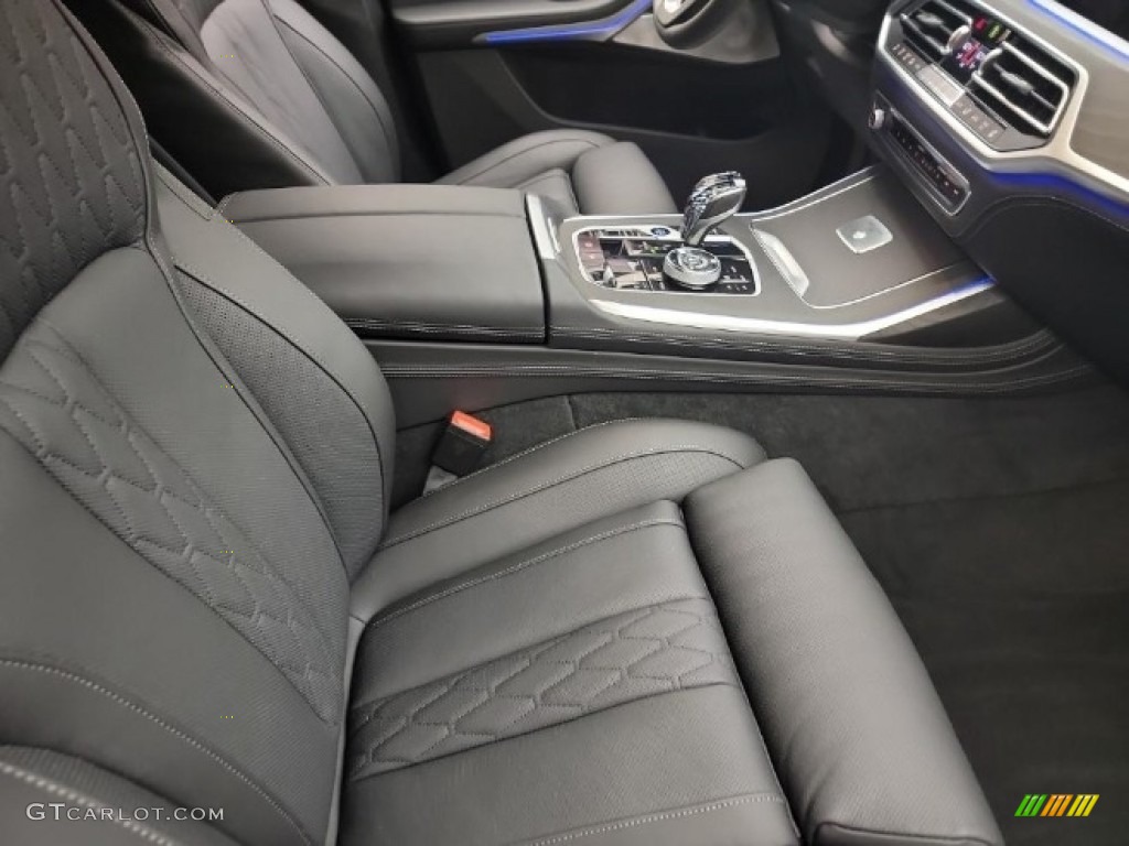 2022 BMW X7 Alpina XB7 Front Seat Photo #144623845
