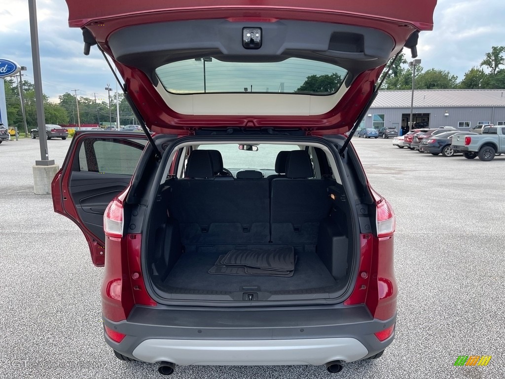 2016 Escape SE 4WD - Ruby Red Metallic / Charcoal Black photo #15