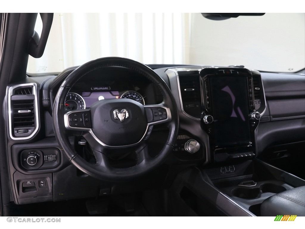 2020 1500 Laramie Crew Cab 4x4 - Diamond Black Crystal Pearl / Black photo #6