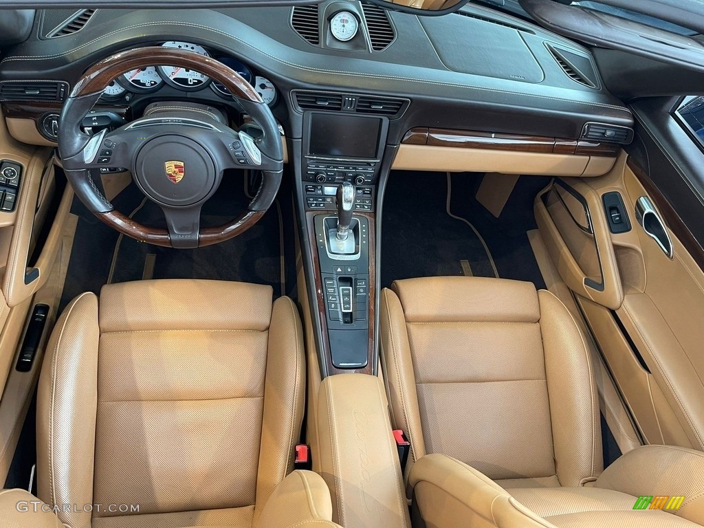 Black/Luxor Beige Interior 2016 Porsche 911 Turbo S Cabriolet Photo #144627185