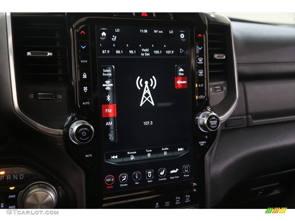 2020 1500 Laramie Crew Cab 4x4 - Diamond Black Crystal Pearl / Black photo #10