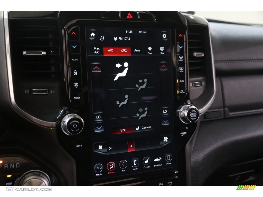 2020 1500 Laramie Crew Cab 4x4 - Diamond Black Crystal Pearl / Black photo #11