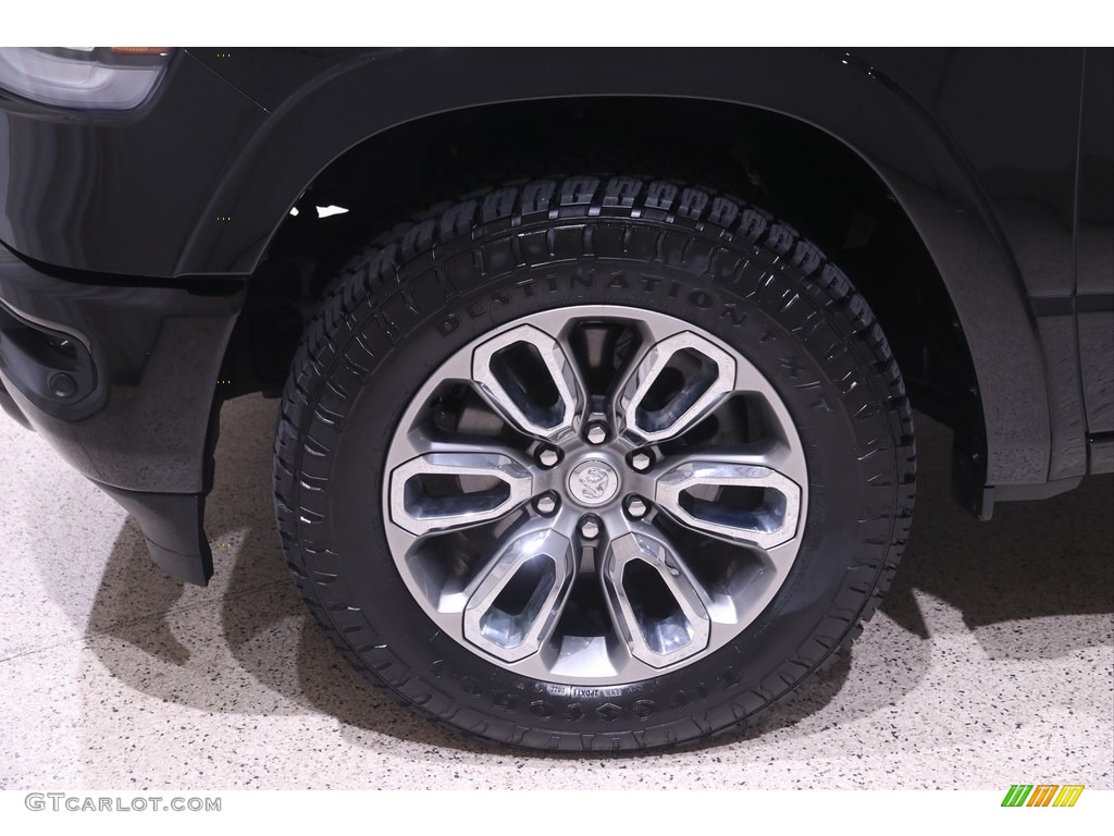 2020 1500 Laramie Crew Cab 4x4 - Diamond Black Crystal Pearl / Black photo #23