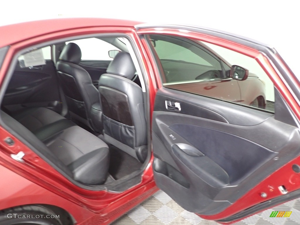2013 Sonata SE - Venetian Red Pearl / Black photo #30