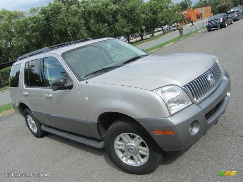 2005 Mountaineer V6 - Light French Silk Metallic / Medium Dark Parchment photo #3