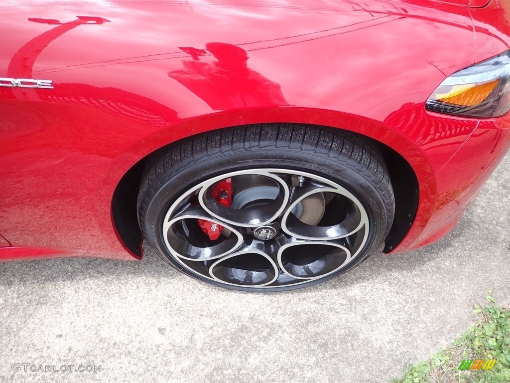 2022 Alfa Romeo Giulia Veloce AWD Wheel Photo #144629204
