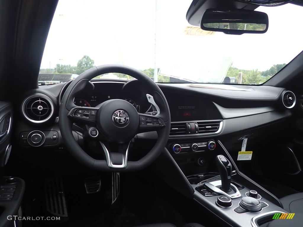 2022 Alfa Romeo Giulia Veloce AWD Black Dashboard Photo #144629294