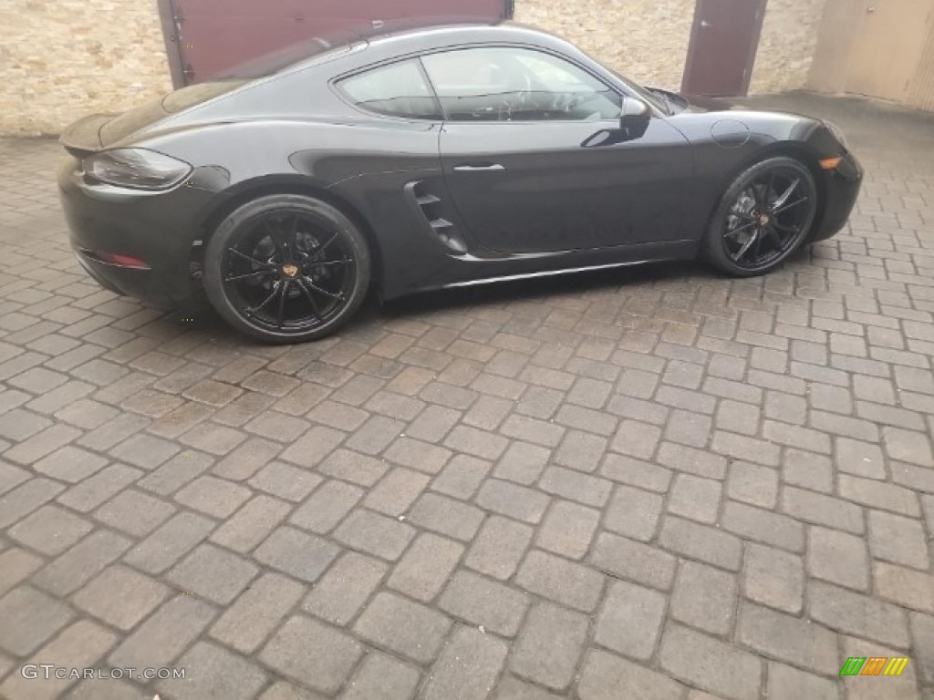 2018 718 Cayman  - Black / Black photo #3