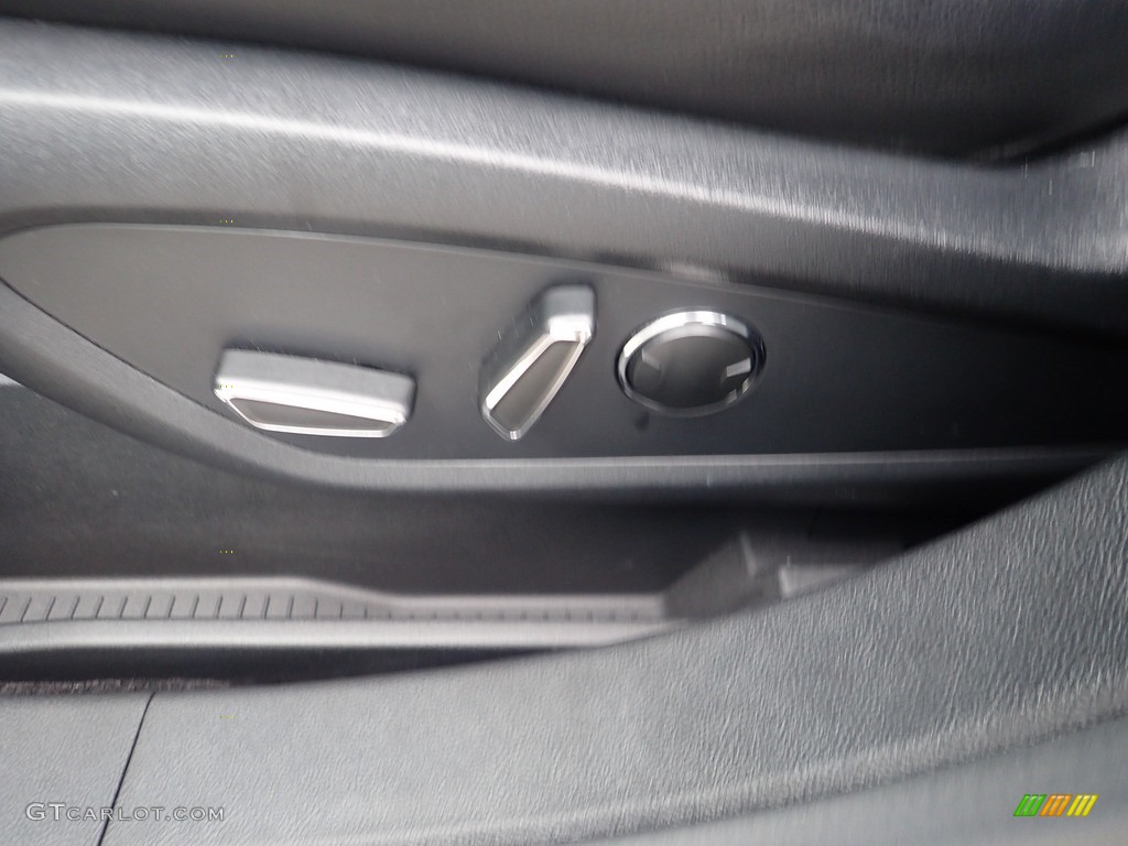 2016 Lincoln MKX Premier AWD Front Seat Photo #144630215