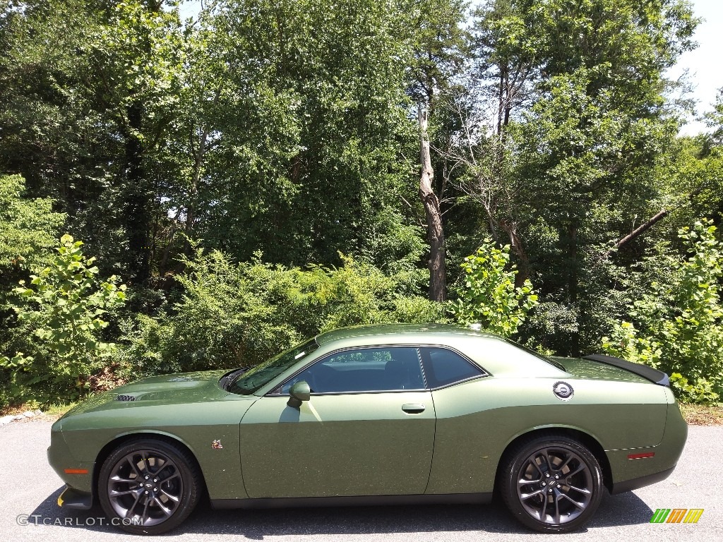F8 Green 2022 Dodge Challenger R/T Scat Pack Exterior Photo #144630254