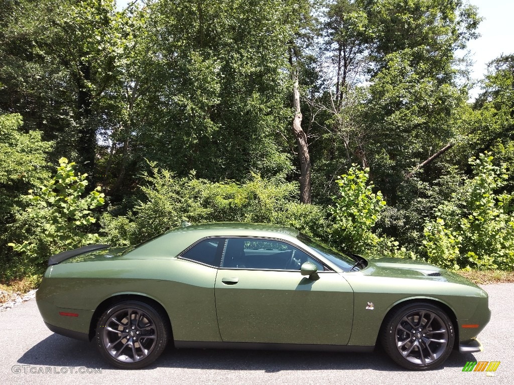 F8 Green 2022 Dodge Challenger R/T Scat Pack Exterior Photo #144630332