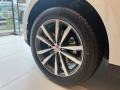 Fuji White - F-PACE P250 S Photo No. 10