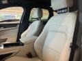 Fuji White - F-PACE P250 S Photo No. 14