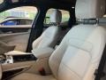 Fuji White - F-PACE P250 S Photo No. 21