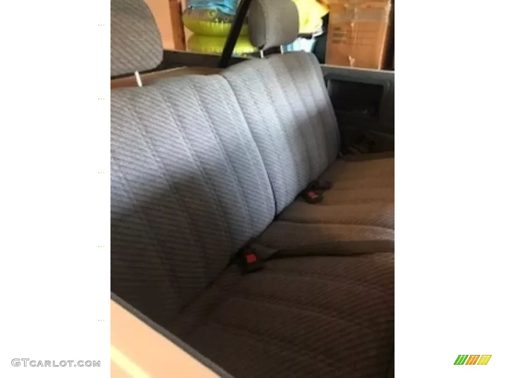 1989 Toyota 4Runner SR5 V6 4x4 Rear Seat Photo #144631151