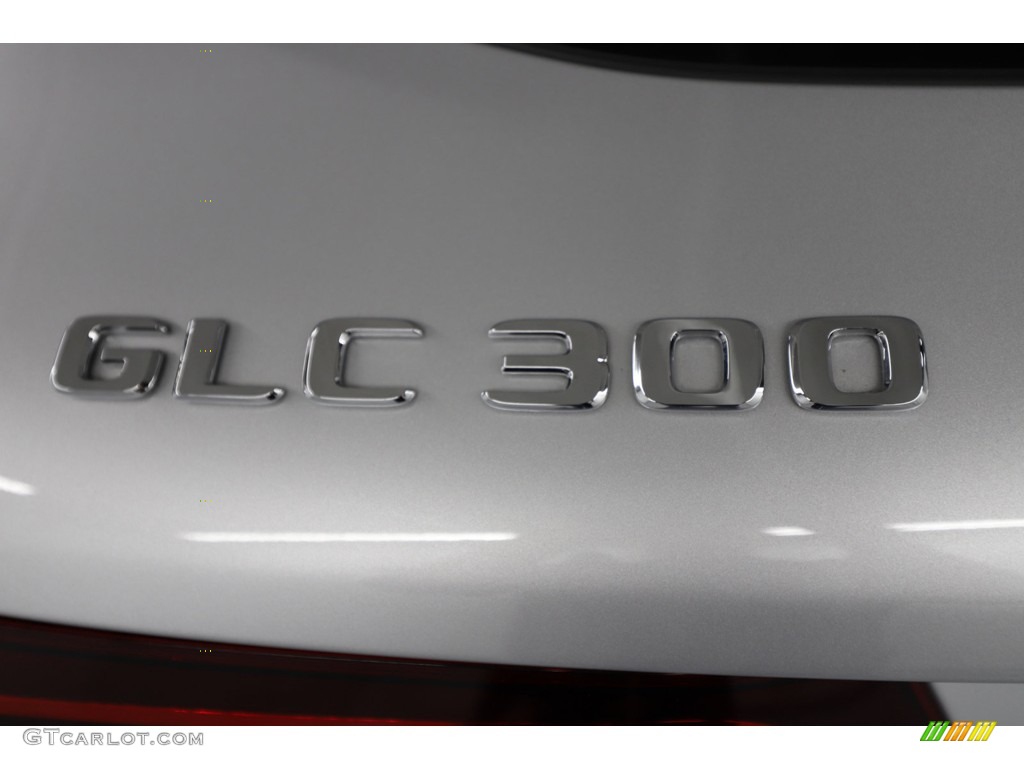 2020 Mercedes-Benz GLC 300 Marks and Logos Photo #144633468