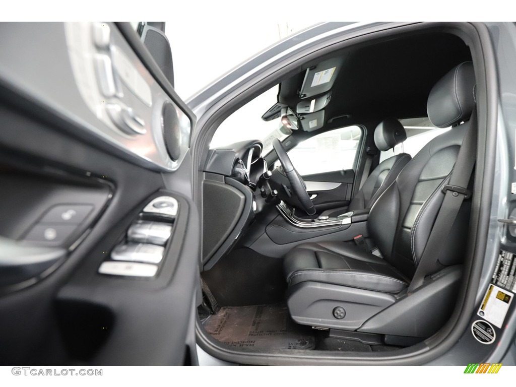 2019 GLC 300 4Matic - Selenite Grey Metallic / Black photo #20