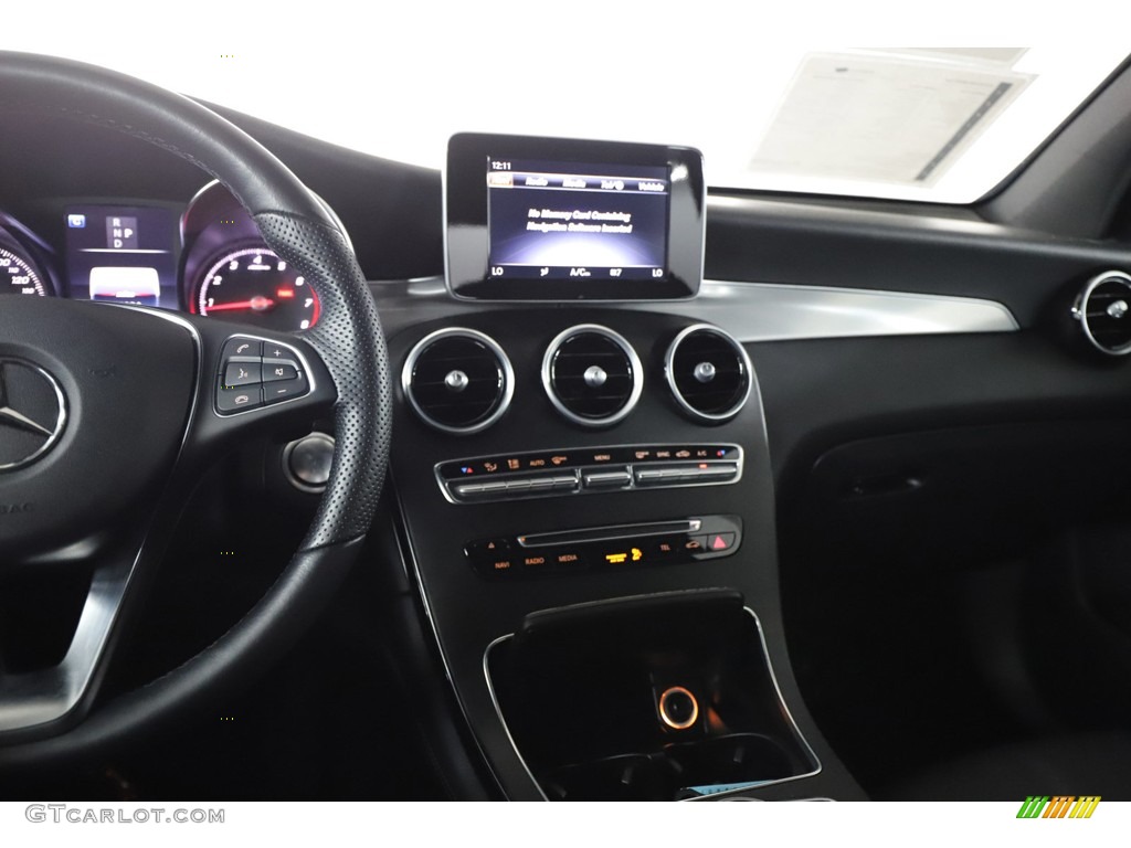 2019 GLC 300 4Matic - Selenite Grey Metallic / Black photo #25