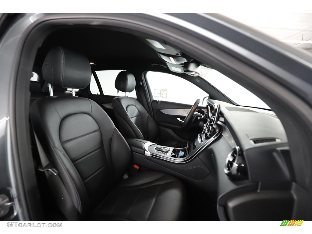 2019 GLC 300 4Matic - Selenite Grey Metallic / Black photo #32