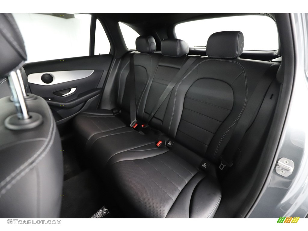 2019 GLC 300 4Matic - Selenite Grey Metallic / Black photo #35