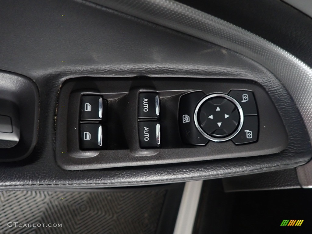 2014 Explorer XLT 4WD - Oxford White / Charcoal Black photo #24
