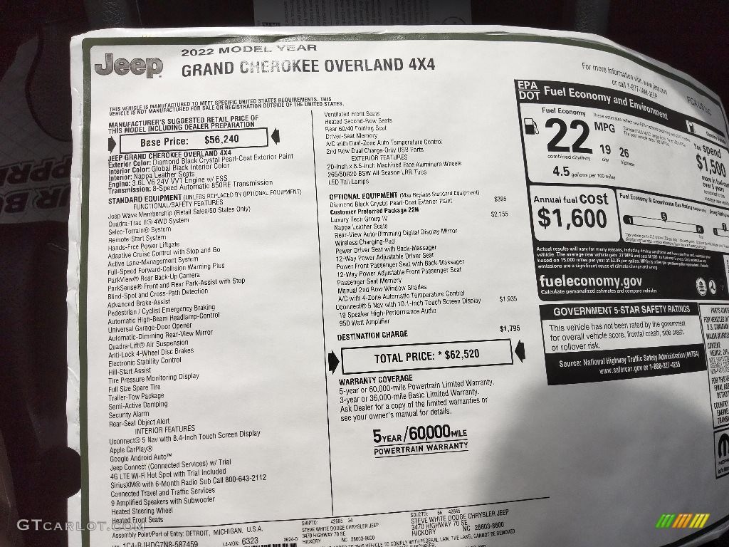2022 Grand Cherokee Overland 4x4 - Diamond Black Crystal Pearl / Global Black photo #33