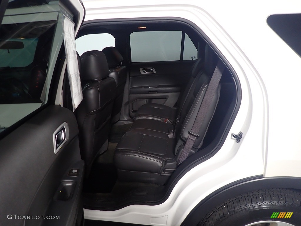 2014 Explorer XLT 4WD - Oxford White / Charcoal Black photo #38
