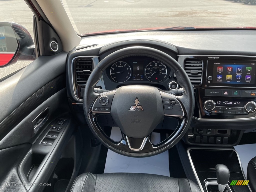 2017 Mitsubishi Outlander SEL S-AWC Black Steering Wheel Photo #144637266