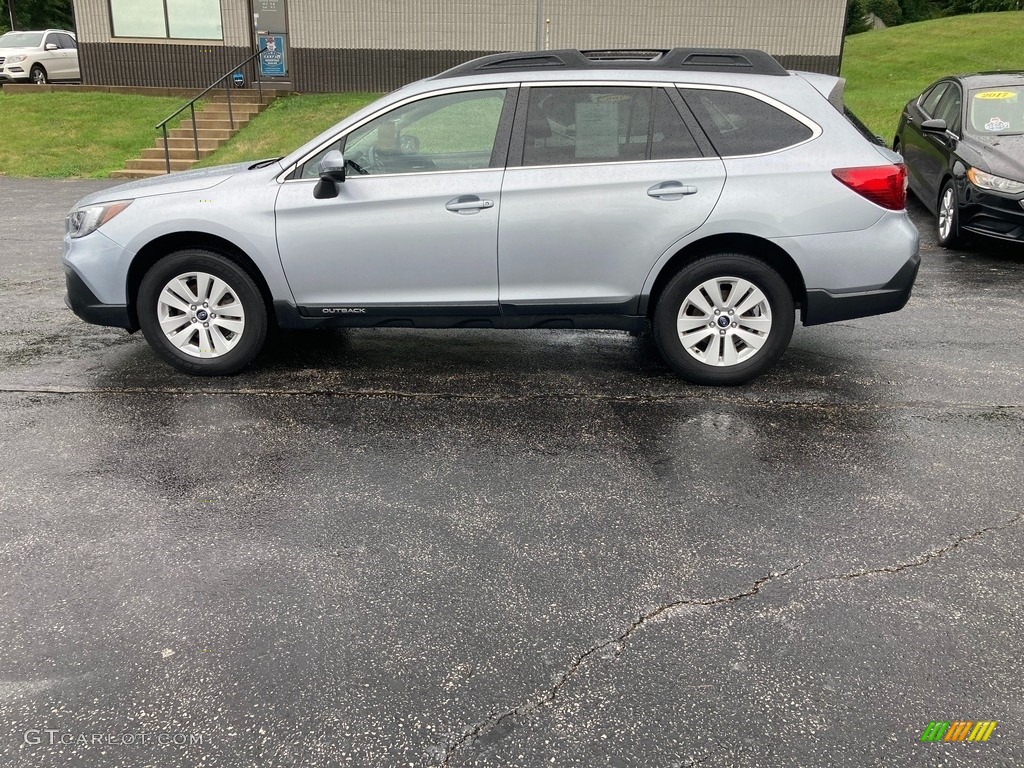 Ice Silver Metallic Subaru Outback