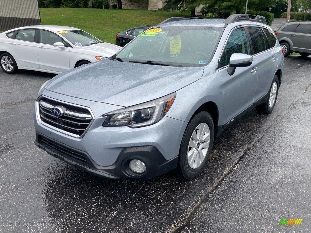 2019 Outback 2.5i Premium - Ice Silver Metallic / Slate Black photo #2