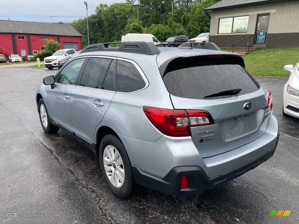 2019 Outback 2.5i Premium - Ice Silver Metallic / Slate Black photo #3