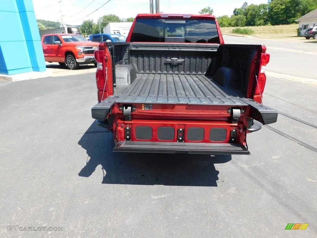 2022 Silverado 1500 RST Crew Cab 4x4 - Cherry Red Tintcoat / Jet Black photo #5