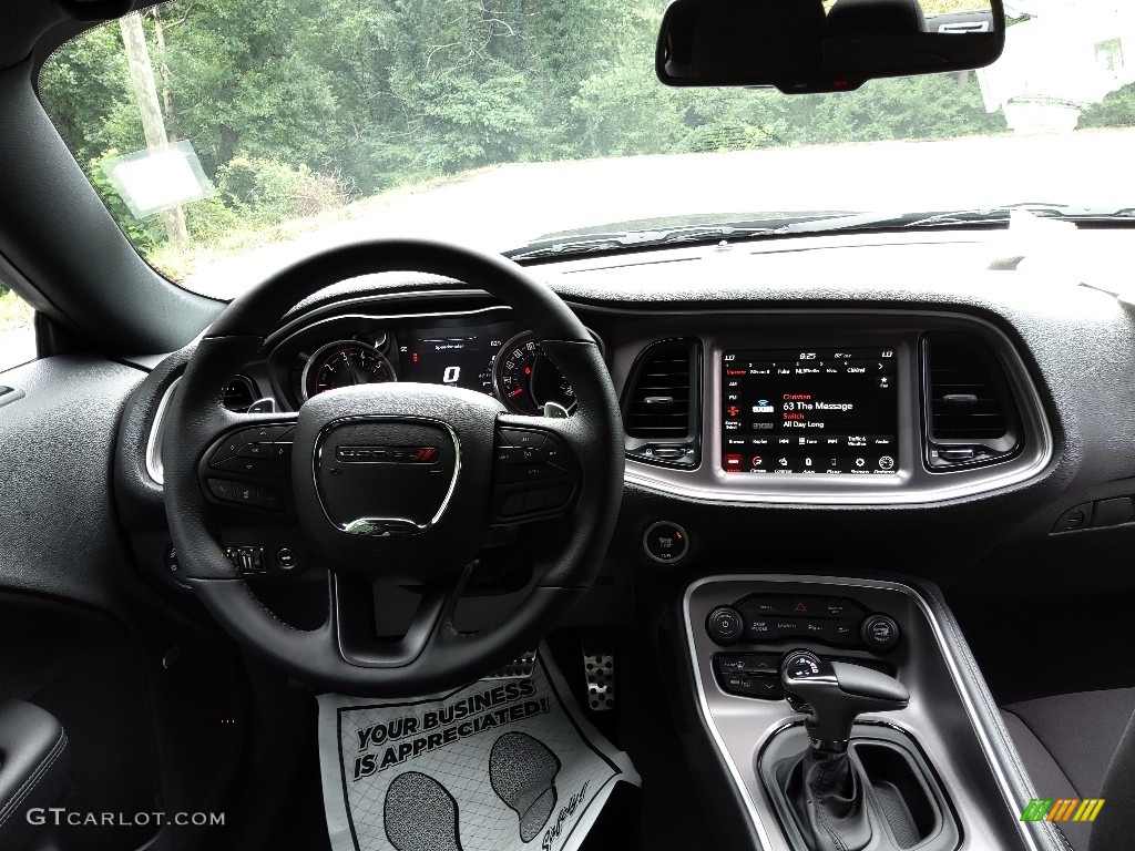 2022 Challenger R/T Scat Pack - Hellraisin / Black photo #16